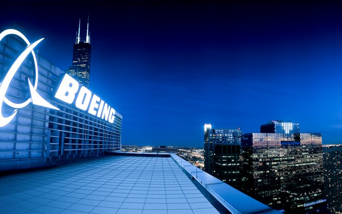 Boeing opens commercial spaceship plant in Florida