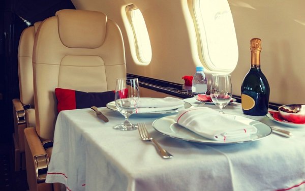 When quieter means tastier – science behind the amazingly good private jet food 