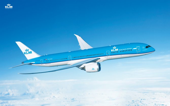 Boeing, KLM Royal Dutch Airlines Celebrate Delivery of Airline's First 787 Dreamliner