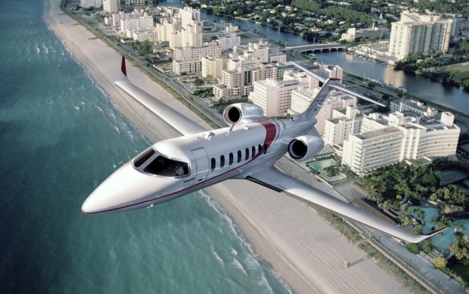 Bombardier Learjet 75 Aircraft Sets World Speed Record Across the U.S.