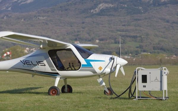 50 Pipistrel Velis Electro for British flight schools