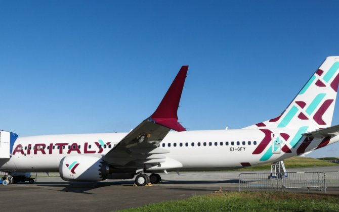 Air Italy Receives Its First Boeing 737 Max In Striking New Livery