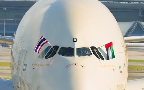 Etihad&rsquo;s iconic A380 touches down in Thailand for the first time