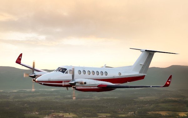 First flight evaluation of the Tamarack Performance SMARTWING modified King Air 350