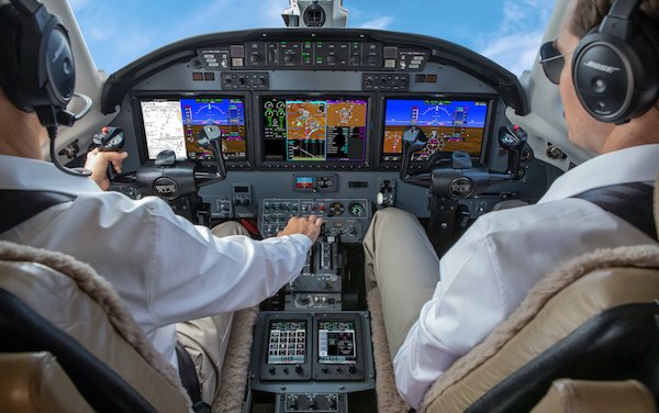 Garmin celebrates a milestone of more than 25,000 integrated flight deck deliveries