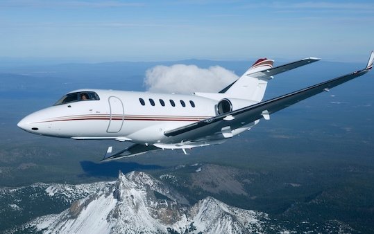 Hawker fleet gains next‑generation Starlink connectivity through Textron Aviation&rsquo;s customer support infrastructure