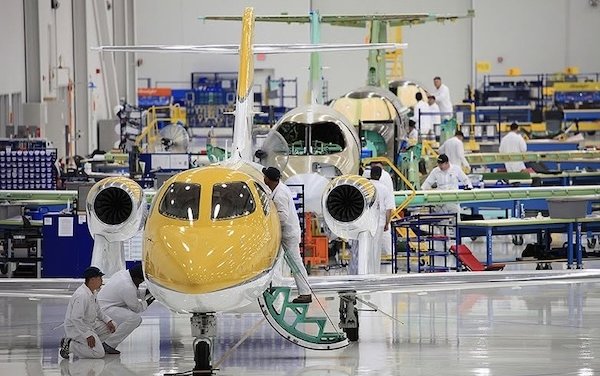 Honda Aircraft Company associates celebrate 20 years of aviation innovation
