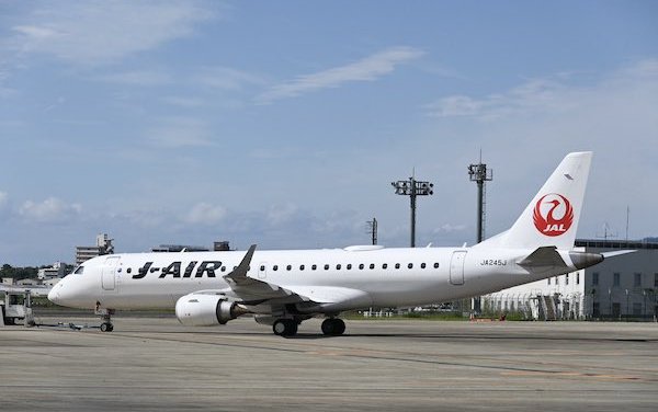 Intelsat and J-AIR offer the first free IFEC on regional aircraft in Japan