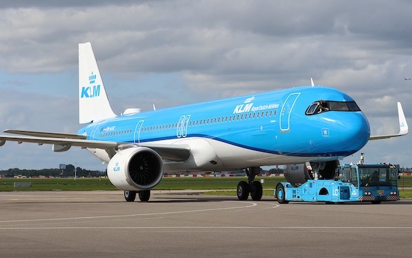 KLM to accelerate free in-flight wi-fi offering across Europe, powered by Viasat