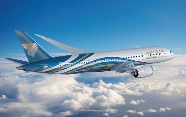 Oman Air renews Boeing 787 fleet support services