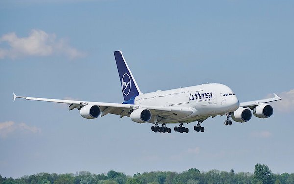 Reactivating Airbus A380 − Lufthansa first flights expected from summer 2023
