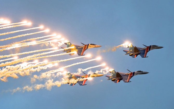 Russian Knights aerobatic team to take part in Iran air show for first time