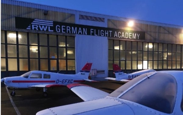 RWL Germany Flight Academy acquires an ALSIM AL250 Simulator