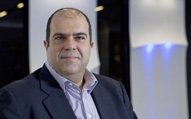 Stelios demands detailed figures from Fastjet 