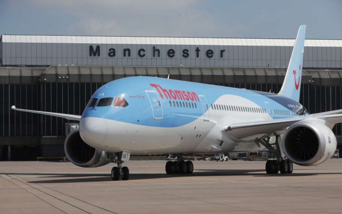 UK’s First 787 Dreamliner Delivered To Thomson Airways