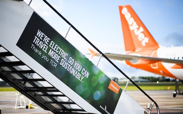 Ultra-low emission aircraft turn initiative reduces CO2 emissions by 97%*