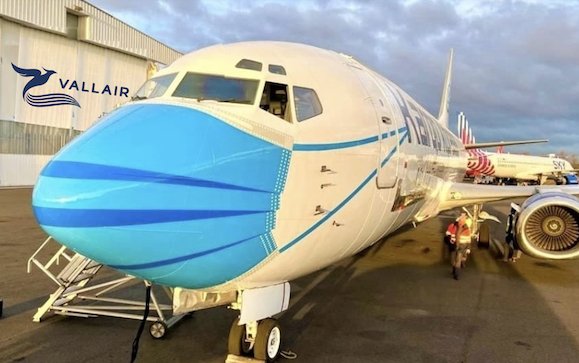 Vallair places its final B737-400 freighter with Malaysian operator, M Jets International