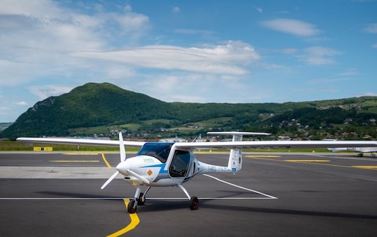 VINCI Airports major partner of the Elektro Tour, 1st tour in a certified electric plane between France and England