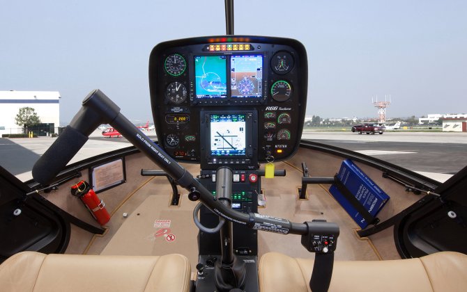 Robinson Introduces New R44 & R66 Autopilot and Aspen Primary Flight Display Package