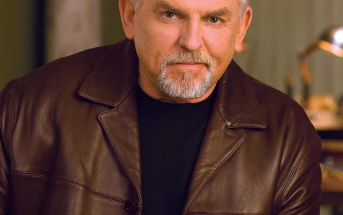 John Ratzenberger Becomes Official Ambassador of Elite Aviation Products