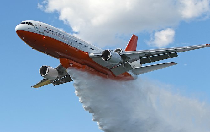 NSW Rural Fire Service demonstrates air attack capabilities