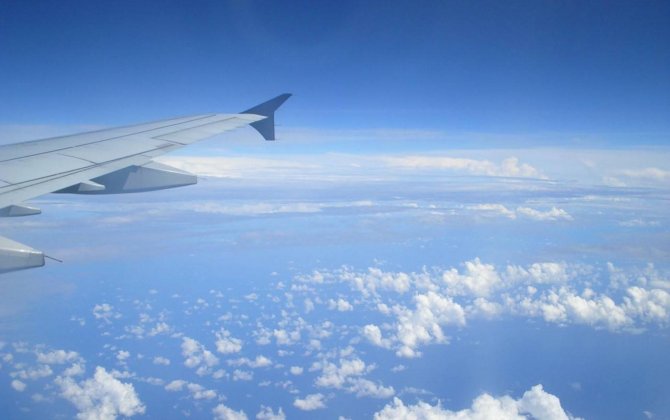 U.S. extends ban on flights of its aircraft to Simferopol, Dnepropetrovsk