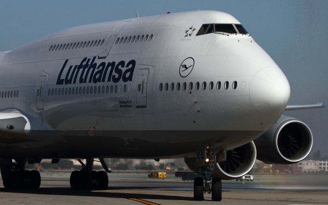 Incident: Lufthansa B748 Near Frankfurt on Oct 24. 2015, Hydraulic Leak