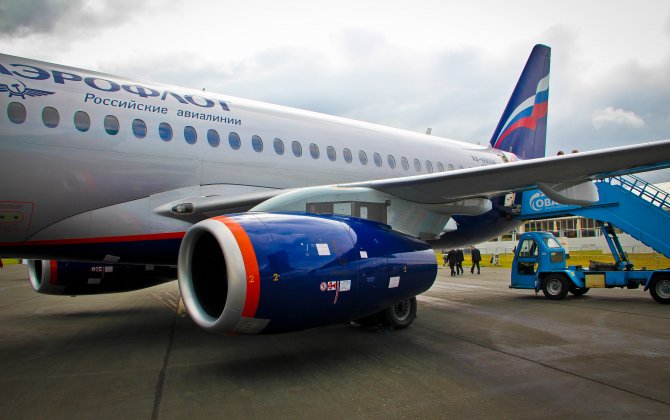 Aeroflot takes delivery of two new SSJ-100s