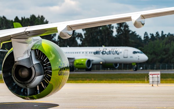 airBaltic marks one year of enhanced SAF usage