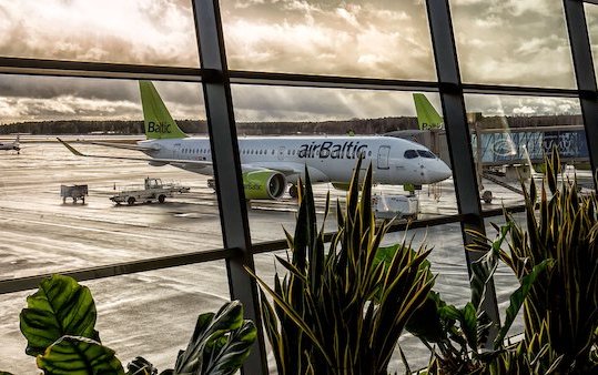 airBaltic resumes flights outside EU