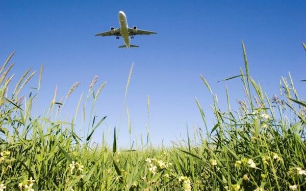 American Airlines builds on commitment to sustainable fuels with Kuehne+Nagel
