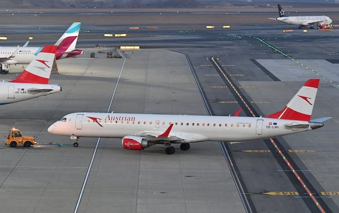 Austrian Embraer OE-LWC Took Off on Maiden Flight
