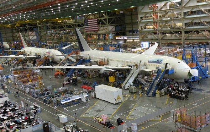 Boeing, Engineers Reach Tentative Contract Deal