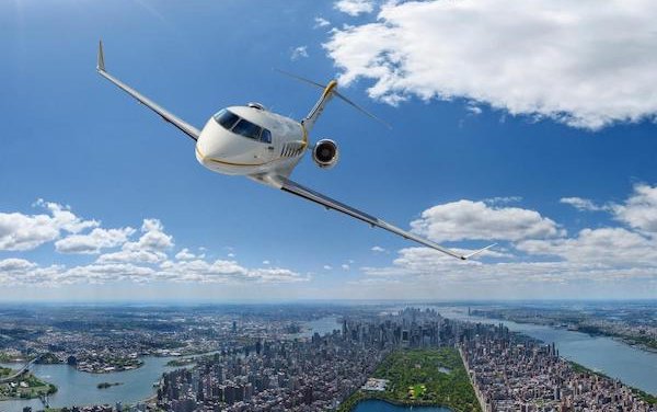 Bombardier expands service centre offerings for Challenger and Learjet customers in Biggin Hill & Berlin 