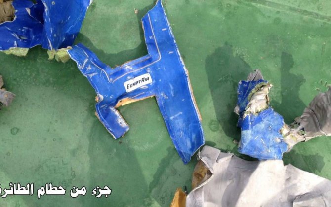 EgyptAir black boxes impossible to recover before 12 days: investigators