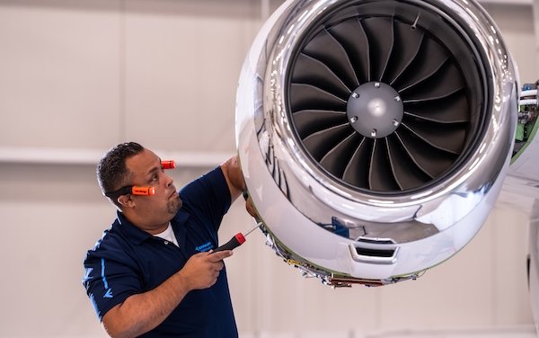 Embraer adds Execaire Aviation to its Authorized Service Center Network to support executive jets customers in Canada