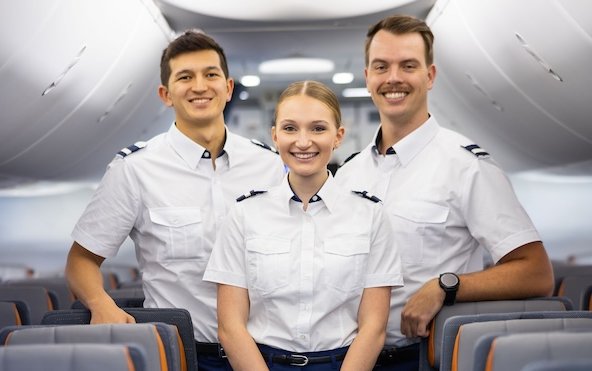 flydubai expands pilot training capacity through partnerships with Egnatia Aviation and Skyborne