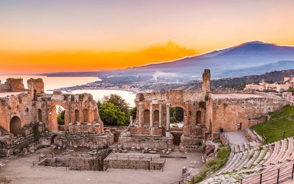 flydubai launches flights to Pisa in Italy and resumes operations to Catania in Sicily