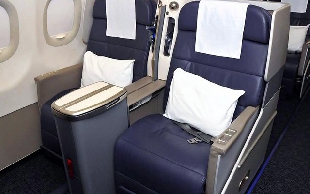 Flying Dubai to London with Gulf Air: Low-cost business fare marred by six-hour delay