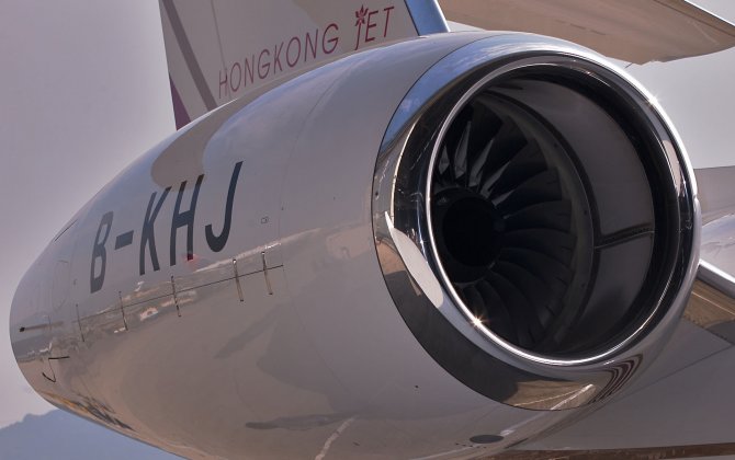 Hong Kong Jet offers to purchase Asia Jet