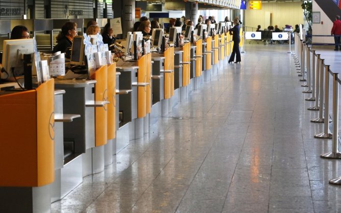 Lufthansa Tries to Fix Its Problems With Management Changes and New Divisions
