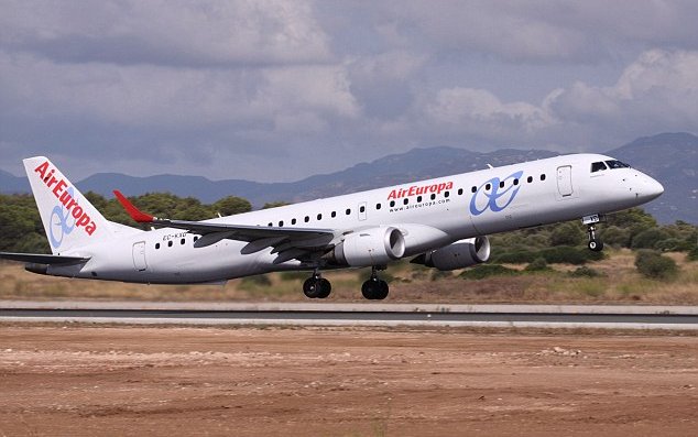 New budget airline in Spain 'charged an illegal fee to candidates who applied to become pilots