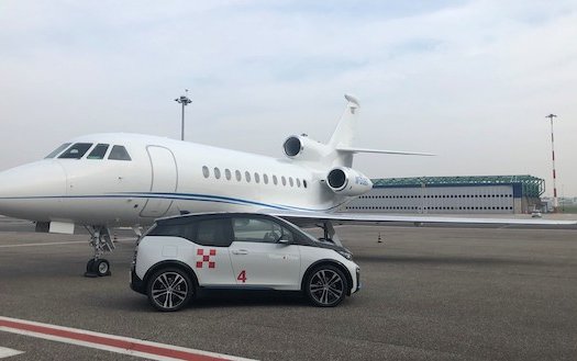 New full-electric cars for business aviation flights: Milano Prime and BMW renew their partnership