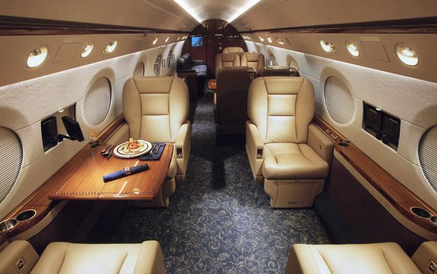 Private jet flights to Davos soar by a third