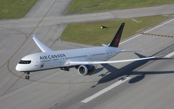 Ready to connect Munich to Toronto - Air Canada
