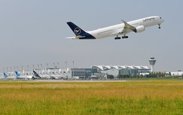 Strong growth in passengers, starts and landings: 6.2 million passengers used Munich Airport during the summer holidays
