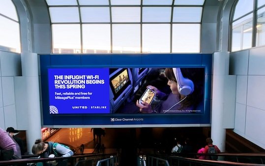 United announces accelerated timeline for Starlink's industry-leading connectivity in the sky