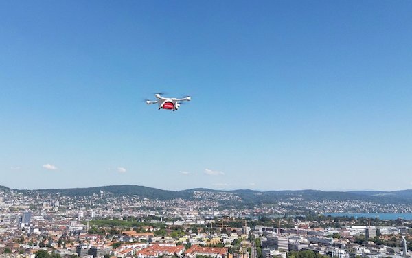  World longest urban drone delivery route connecting hospitals and laboratories in Zurich